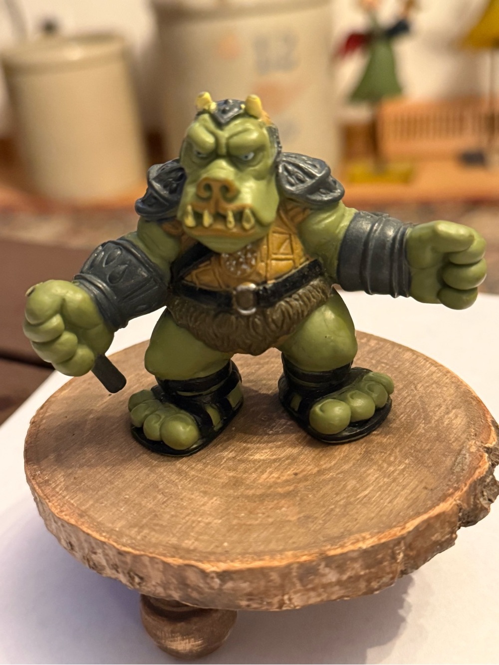 Star Wars Galactic Hero’s Gamorrean Gaurd 2004